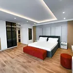 Palmera Gold Villa *